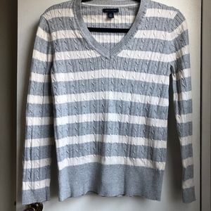 Tommy Hilfiger (L) V-Neck Cableknit Stripe Sweater